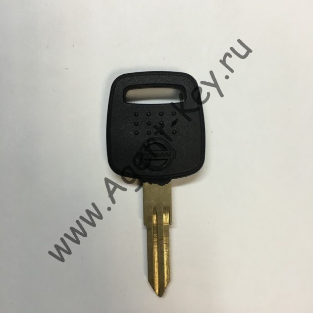 Nissan, заготовка с местом под чип