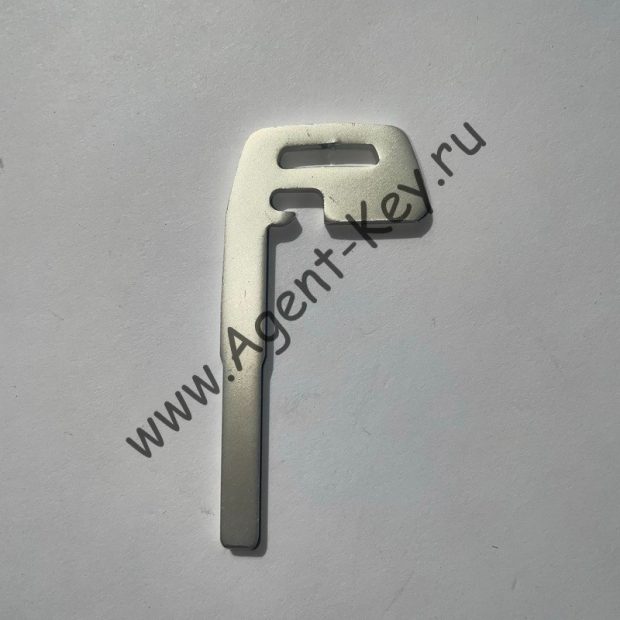 Вставка смарт ключа Volvo (тип 3)