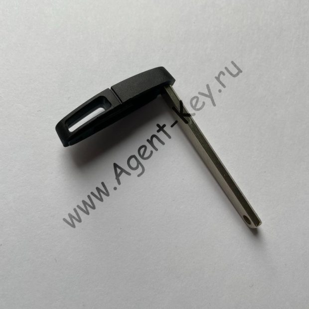 Вставка смарт ключа Chery